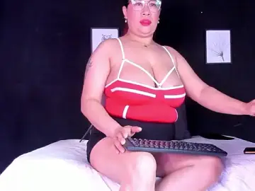 Stripchat Adult Webcam of alondrabigtits