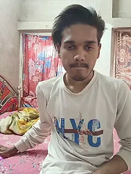 Stripchat Best live sex cam show of luckyxtube