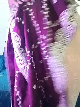 Stripchat Watch Live Sex Cams of SSiya-