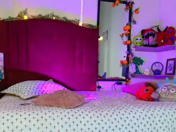 Stripchat Nude Webcam of alisson_zafiro_