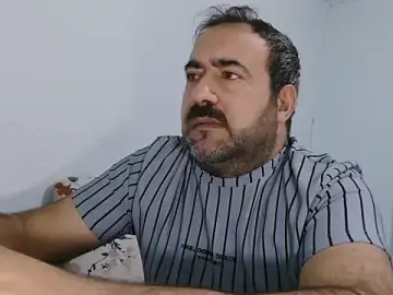 Stripchat Adult Webcams of big_snakee