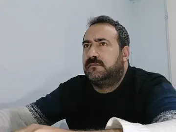 Stripchat Free Porn Cam of big_snakee