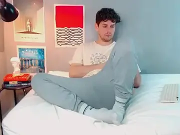 Elio555 from stripchat