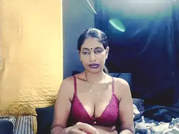 Stripchat Free Live Porn of indianhoney69