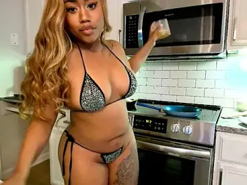 Stripchat Sex Cam of BriannaBrave