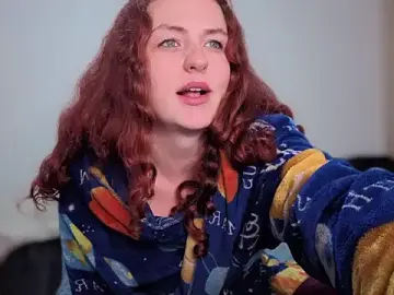 Stripchat Adult Webcam of ENGLISHEMILY_69