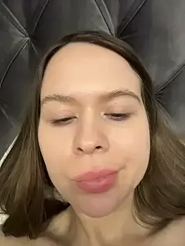 Stripchat Free Live Porn of Nicole_Loving