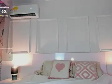 Stripchat Live Porn of EVANGELIINE_21