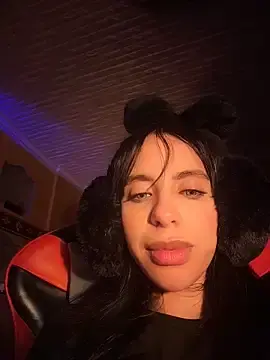 Stripchat Watch Live Sex Cams of ORLA86