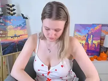 Stripchat Live Sex Cam of MaydaFoulk