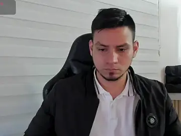 Stripchat Nude Webcam of Rick_Adams