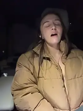 Stripchat Best live sex cam show of lunagirl13