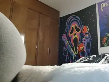 Stripchat Nude Webcam of MINI_Petite