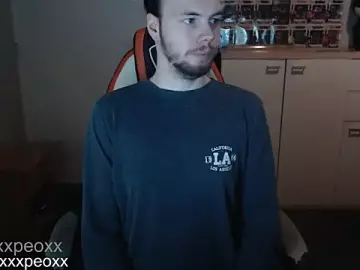 Stripchat Adult Webcam of JesseBlue-