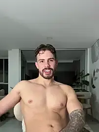 Stripchat Adult Webcams of Valenthino_Salvatore