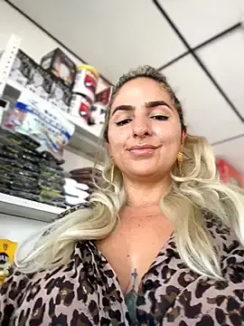 Stripchat Live Sex of sammyqueenx21