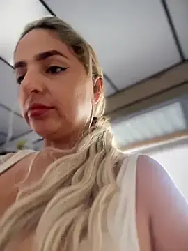 Stripchat Adult Webcams of sammyqueenx21