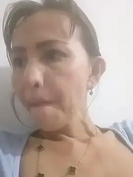 zaira_spice from stripchat