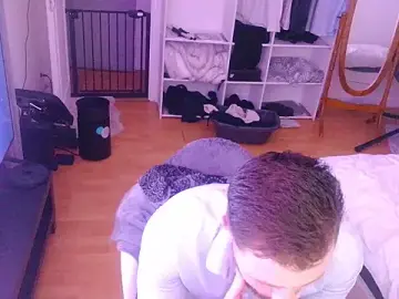 Stripchat Live Porn of Keviios