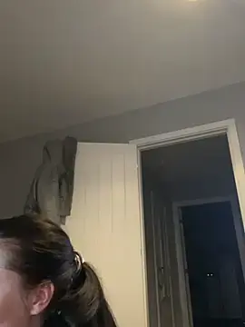 Stripchat Free Live Porn of LollyLove_