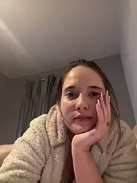 Stripchat Best Webcam of LollyLove_