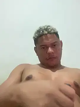 Stripchat Best Webcam of Nillsobluyy
