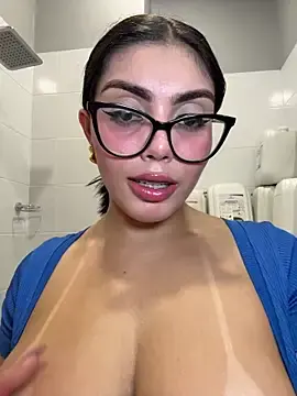 Stripchat Free Live Porn of zui_lu