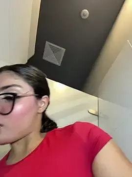 Stripchat Best Webcam of zui_lu