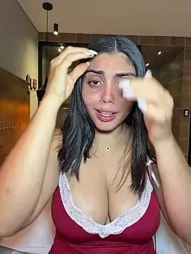 Stripchat Free Porn Cam of zui_lu