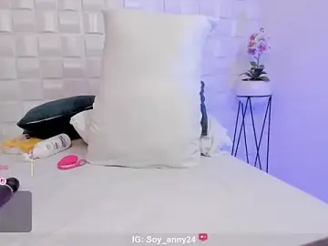 Stripchat Nude Webcam of anny_rouse24