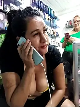 Stripchat Adult Webcam of keilymadam