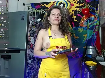 Stripchat Free Live Porn of oriana_thomson2