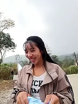 Stripchat Adult Webcams of emaame68