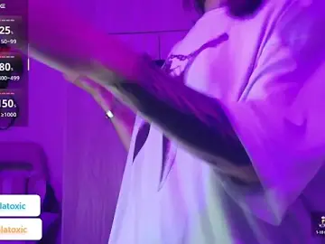 vainilla_doll from stripchat