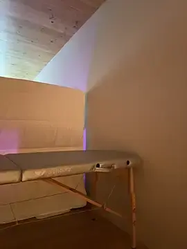 Stripchat Adult Webcam of EmaSalis