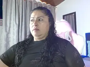 Stripchat Sex Cam of Keyla01_