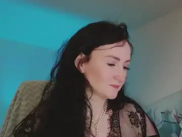 lara_heaven from stripchat