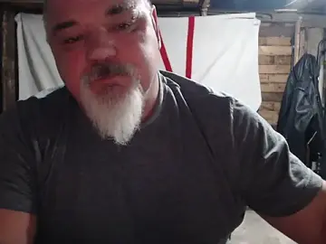 Stripchat Sex Chat of Newfiesausage1972