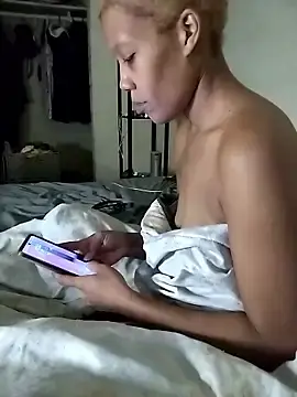 Stripchat Free Live Porn of SITHANDRAH