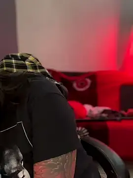 Stripchat Live Sex of miacanela_xo