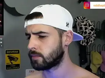 Stripchat Adult Video Chat of HairyRobxxx