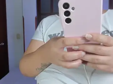 Stripchat Adult Webcams of iris_torrez_