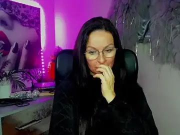 Stripchat Free Live Porn of HelenLuxx