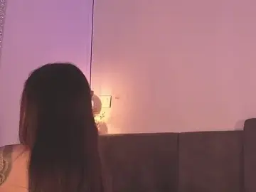 Stripchat Live Sex Cam of Isabella_francoo