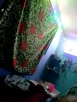 Stripchat Sex Cam of Tupapasiitooo