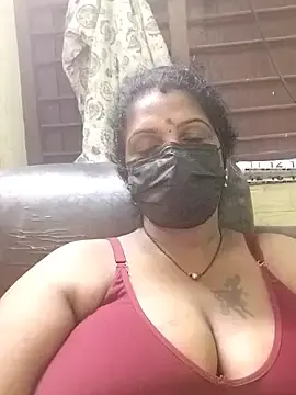 poojaa-rani from stripchat