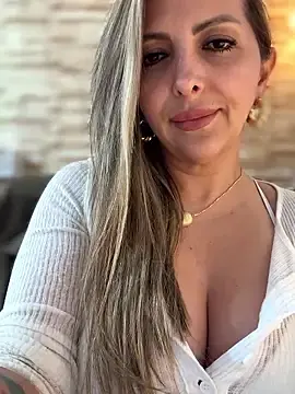 Stripchat Adult Video Chat of _Abril-Office1