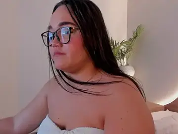 talia_curry from stripchat