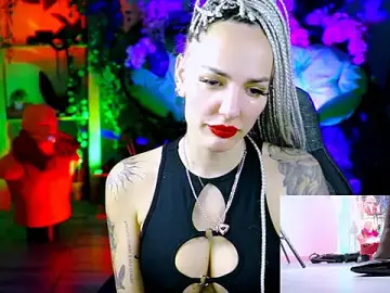 Stripchat Live Sex Cam of MonicaMaxwel