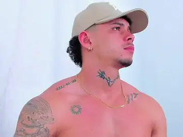 Stripchat Private Sex Chat of NoahhBrown